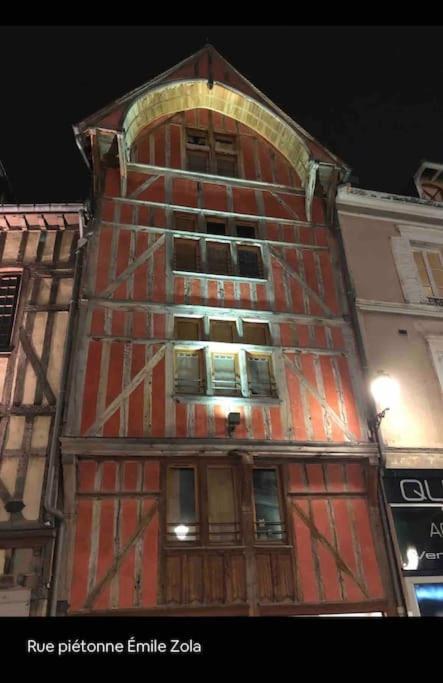 Superbe T2 De Caractere Au Centre Classe 3 Etoiles Troyes Eksteriør billede